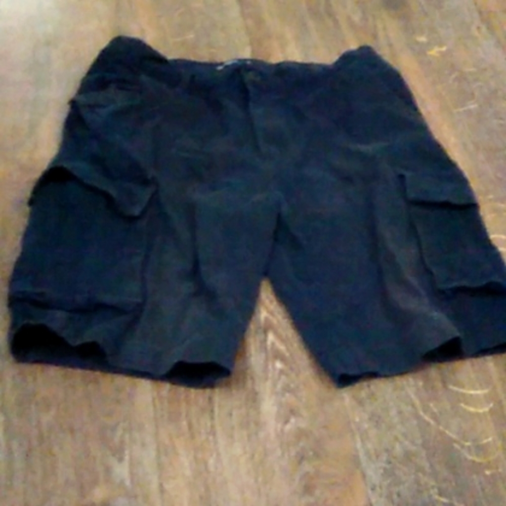 Men's Black Ice Black cotton cargo shorts